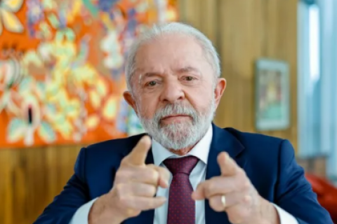 Novo programa de renegociação de dívidas será lançado na próxima segunda-feira (4), anuncia Lula