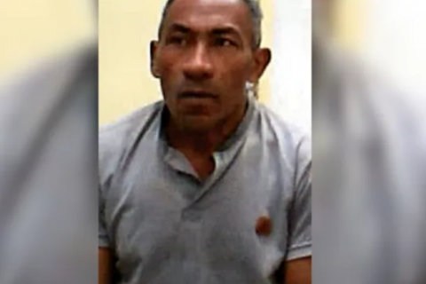 Acusado de homicídio se apresenta na Delegacia de Crato e fica preso